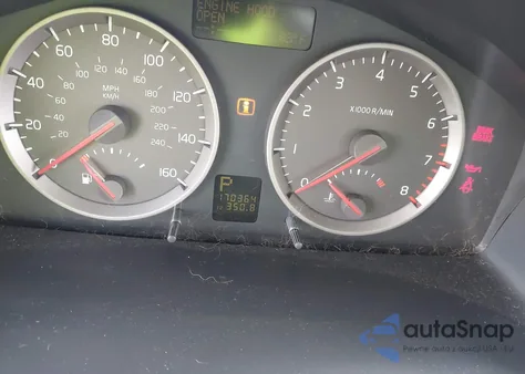 2006 Volvo V50 2.4I from USA, damaged, VIN YV1MW382X62201399